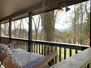 1023 N Runyan Dr in Chattanooga, TN - Building Photo - Building Photo