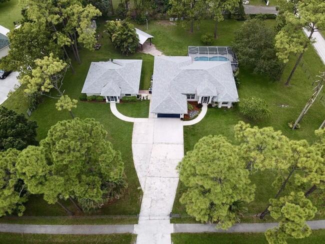 property at 7071 Mandarin Blvd