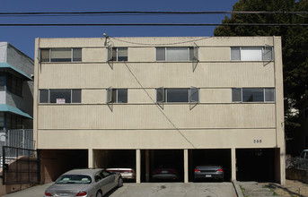 385 Adams St in Oakland, CA - Building Photo - Building Photo