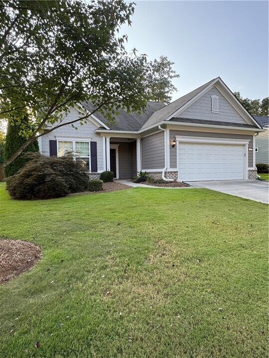 2875 Goldfinch Cir in Marietta, GA - Building Photo