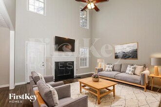 637 Old Ivy Chase in Riverdale, GA - Building Photo - Building Photo