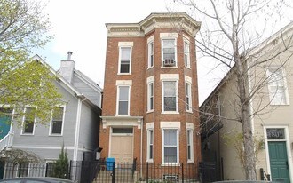 1805 N Sedgwick St Apartments