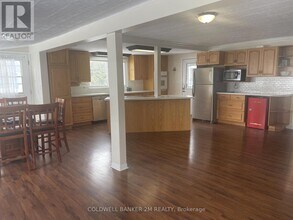 143 Hazel St in Kawartha Lakes, ON - Building Photo - Building Photo
