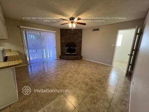 3415 E Delta Ave in Mesa, AZ - Foto de edificio - Building Photo
