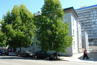 Lakeview in Oakland, CA - Foto de edificio - Building Photo