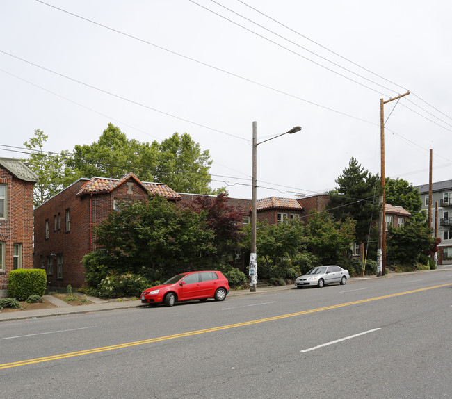 Del Mar Apartments in Portland, OR - Foto de edificio - Building Photo