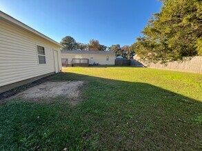 3332 Macdonald Rd in Virginia Beach, VA - Building Photo - Building Photo