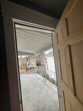 912 Saratoga St, Unit 2 in Utica, NY - Building Photo - Building Photo