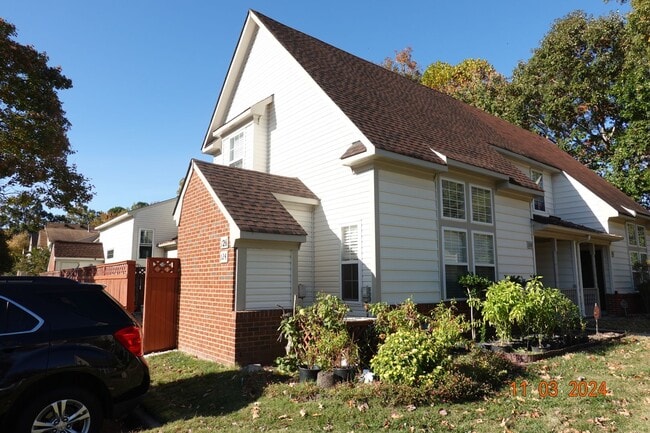 property at 124 Post Oak Rd