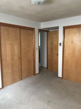 600 N I St, Unit Apt ground in Aberdeen, WA - Building Photo - Building Photo