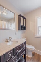 201 14th St, Unit #3 in Winona Lake, IN - Foto de edificio - Building Photo