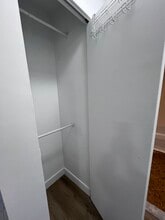 Château Latour in Montréal, QC - Building Photo - Building Photo