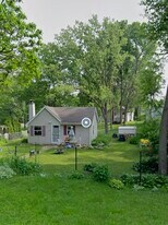 4317 Clover Ct in Madison, WI - Building Photo