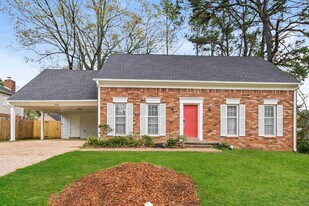 5326 Blue Ridge Pkwy in Memphis, TN - Building Photo