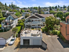 2809 N Starr St, Unit 11271 in Tacoma, WA - Foto de edificio - Building Photo