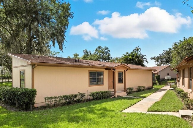344 Eron Way in Winter Garden, FL - Building Photo - Building Photo