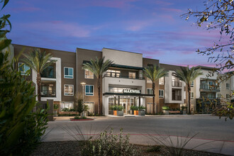 Maxwell on 66th in Phoenix, AZ - Building Photo - Building Photo