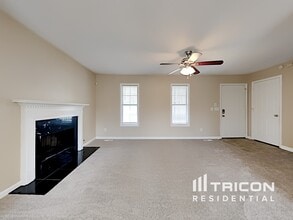 238 Hampton Dr in Dallas, GA - Building Photo - Building Photo