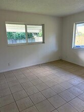 2240-2242 Garfield St in Hollywood, FL - Building Photo - Building Photo
