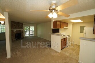 1836 S Pitkin Cir in Aurora, CO - Building Photo - Building Photo