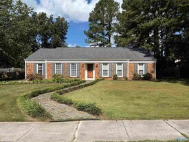 2511 Galahad Dr SE in Huntsville, AL - Building Photo