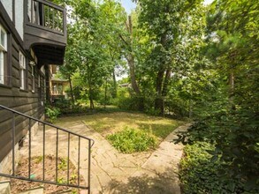 2080 Summit St in Columbus, OH - Building Photo - Building Photo