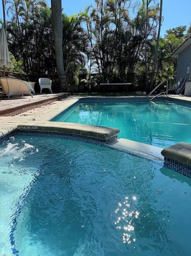 property at 1811 N 40th Ave