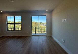 2615 Wilkinson Pike in Murfreesboro, TN - Building Photo - Building Photo