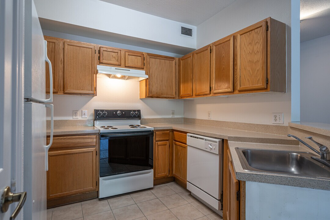 The Life at Clearwood Apartments in Houston, TX