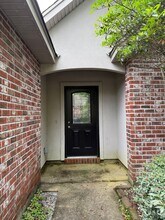 137 Cornerstone Dr in Slidell, LA - Foto de edificio - Building Photo