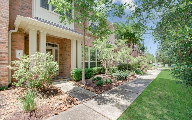 34 Aria Ln in Spring, TX - Foto de edificio - Building Photo