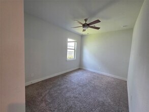 101 Cedar Hammock Trail in Tomball, TX - Building Photo - Building Photo