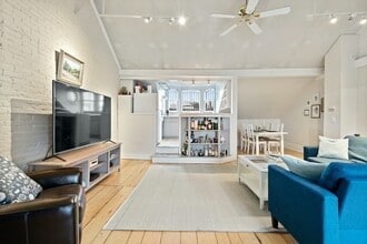 587 Tremont St in Boston, MA - Building Photo - Building Photo