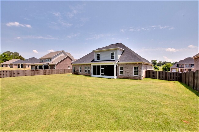 property at 330 Merrydale Dr