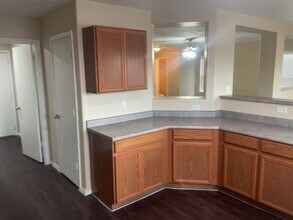 5205 Caprock Dr NE in Rio Rancho, NM - Building Photo - Building Photo