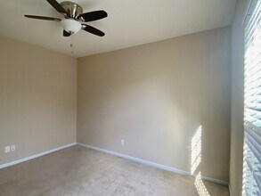 241 Feldspar St in Virginia Beach, VA - Building Photo - Building Photo