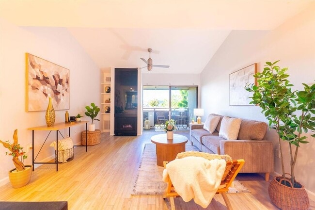 property at 1615 Hotel Cir S