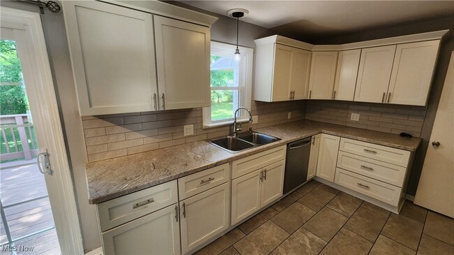2491 Samira Rd in Stow, OH - Building Photo - Building Photo
