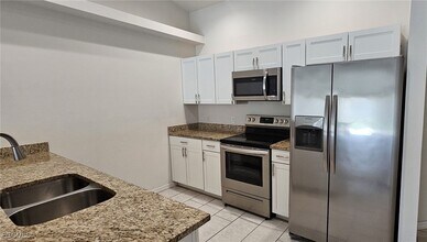 2821 Skyline Blvd in Cape Coral, FL - Building Photo - Building Photo