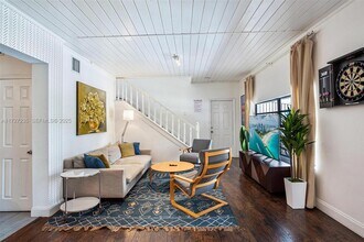 1428 SW 11th Terrace in Miami, FL - Building Photo - Building Photo