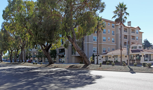 Park Broadway in Millbrae, CA - Building Photo - Building Photo