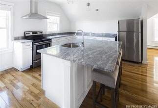 30 Preston St in Providence, RI - Building Photo - Building Photo