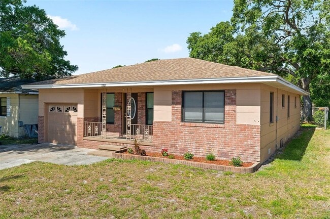 2327 42nd St S in St. Petersburg, FL - Building Photo - Building Photo