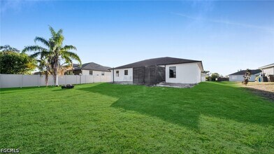 918 Acroft Ave in Lehigh Acres, FL - Building Photo - Building Photo