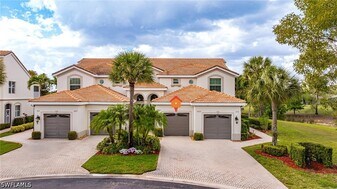 6871 Sterling Greens Dr in Naples, FL - Building Photo