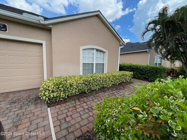 property at 540 Remington Green Dr SE