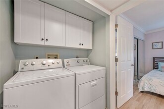 3661 Wild Pines Dr in Bonita Springs, FL - Foto de edificio - Building Photo