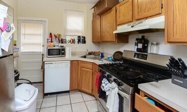 3728 Midvale Ave in Philadelphia, PA - Building Photo - Building Photo