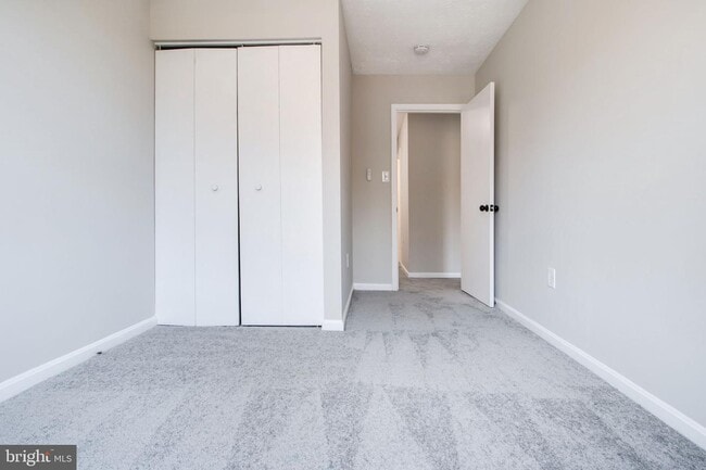35 Kings Wharf Pl in Waldorf, MD - Foto de edificio - Building Photo