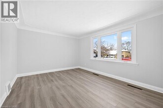 37 Kennedy Ave in Hamilton, ON - Building Photo - Building Photo